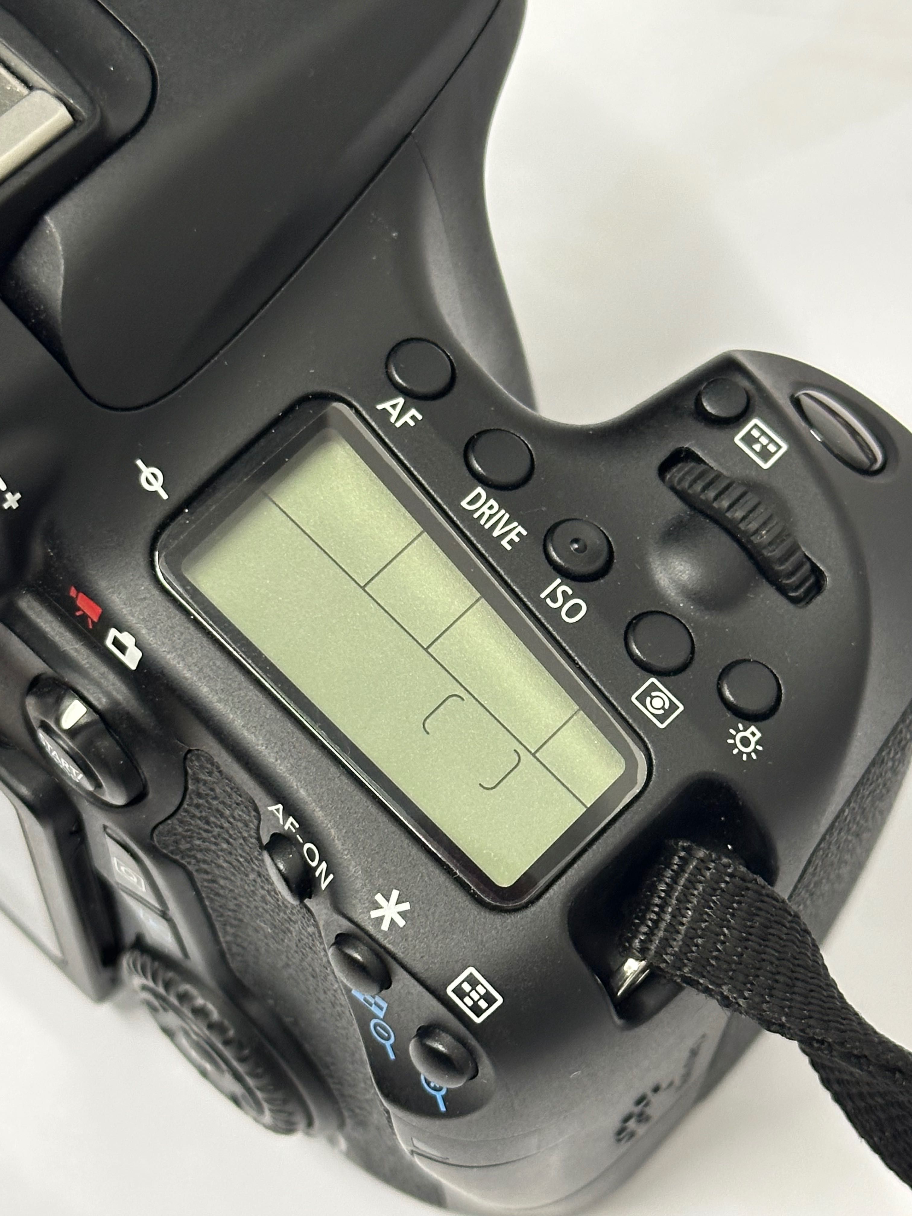 Aparat Canon EOS 70D Body przebieg 5330 super stan !