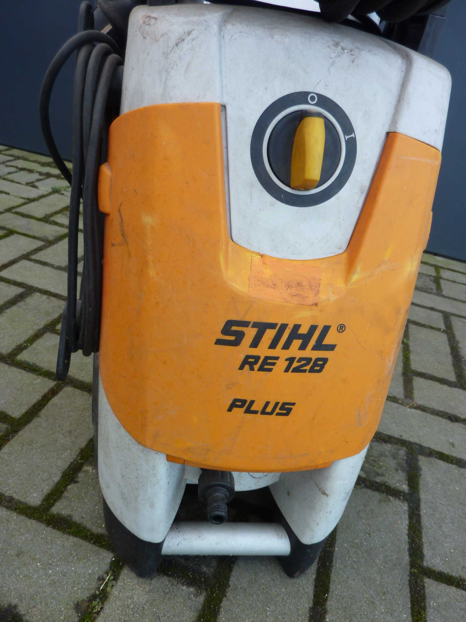 STIHL Myjka wysokociśnieniowa 2.3 kW z bębnem na wąż (RE 128 PLUS)