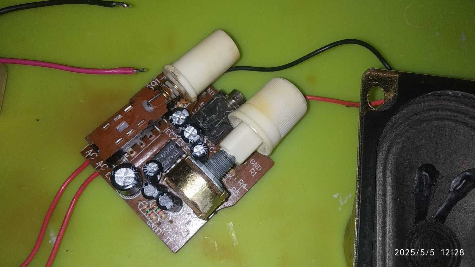 Плата усилителя PAM8403,TDA2822, TP5299P, F4558,TDA7388