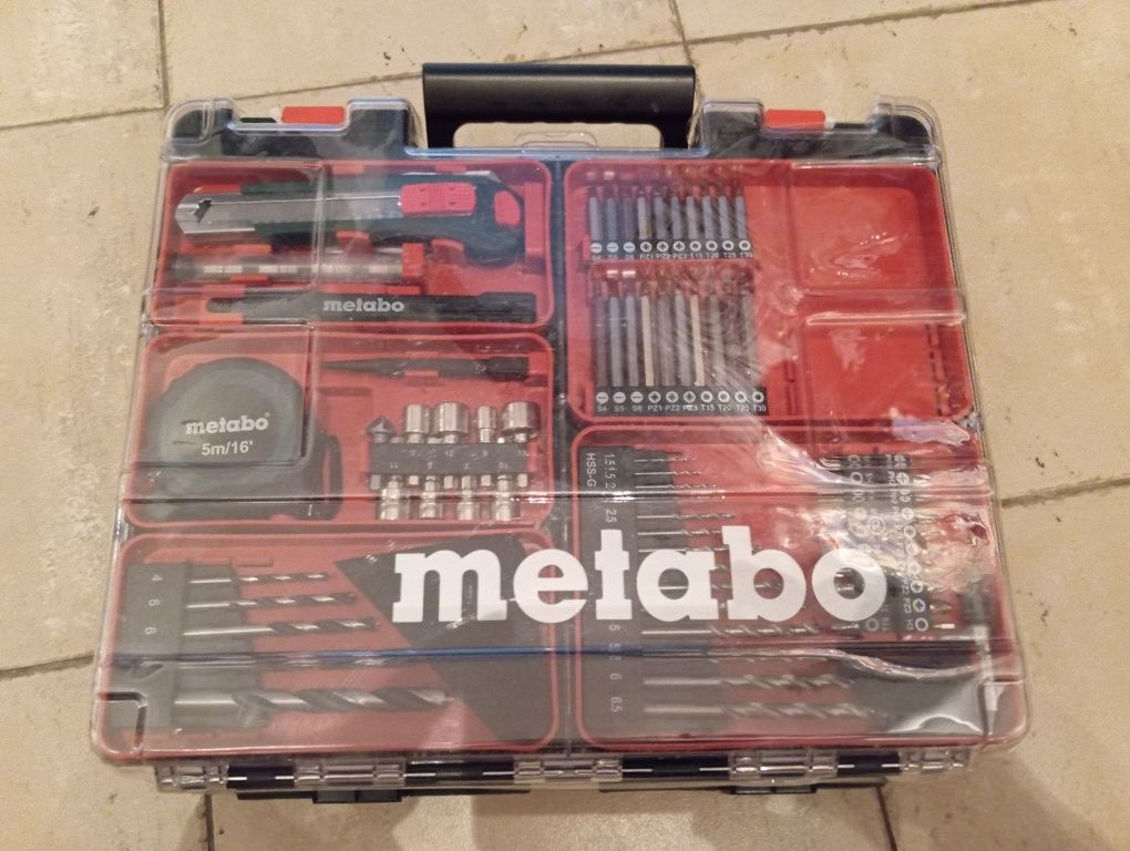 Wkrętarko - wiertarka Metabo BS 18 set