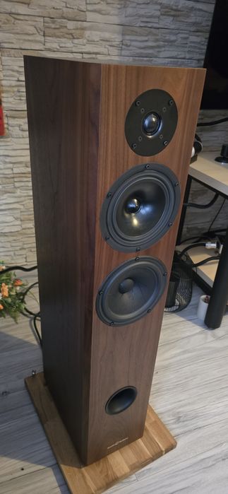 Kolumny Studio 16 Hertz Arcada 2.5 MK II orginalne kartony  maskownice