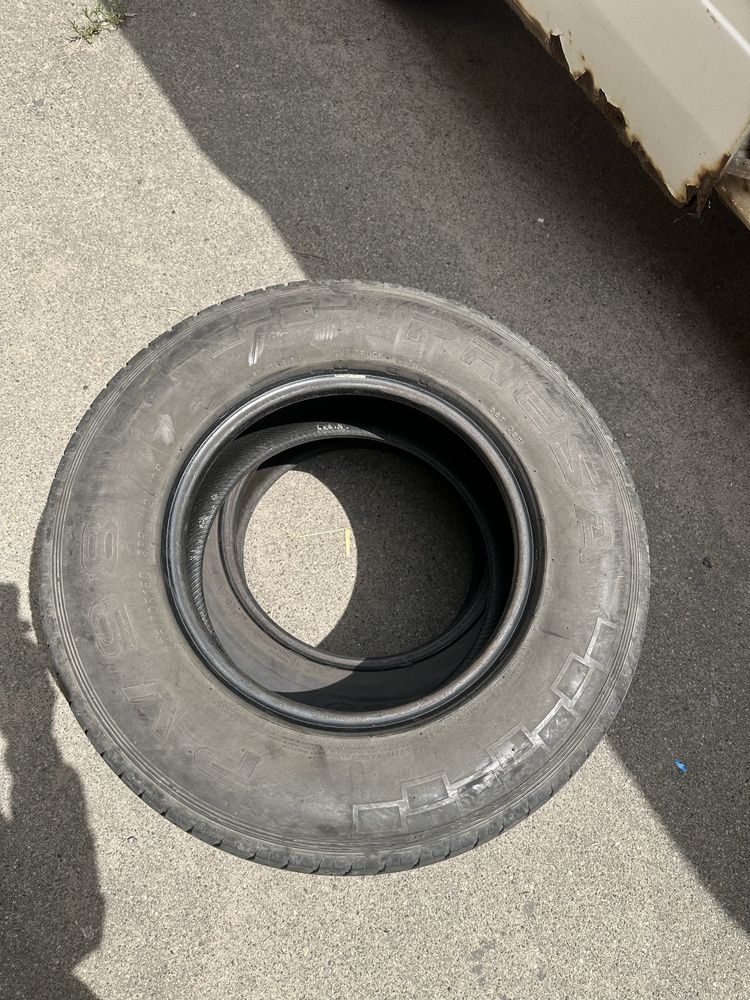 Шини бу 225-70R15C