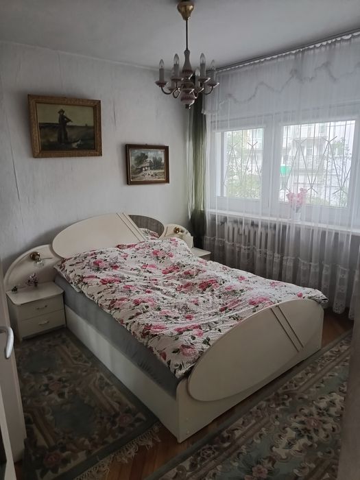 Wynajmę mieszkanie .