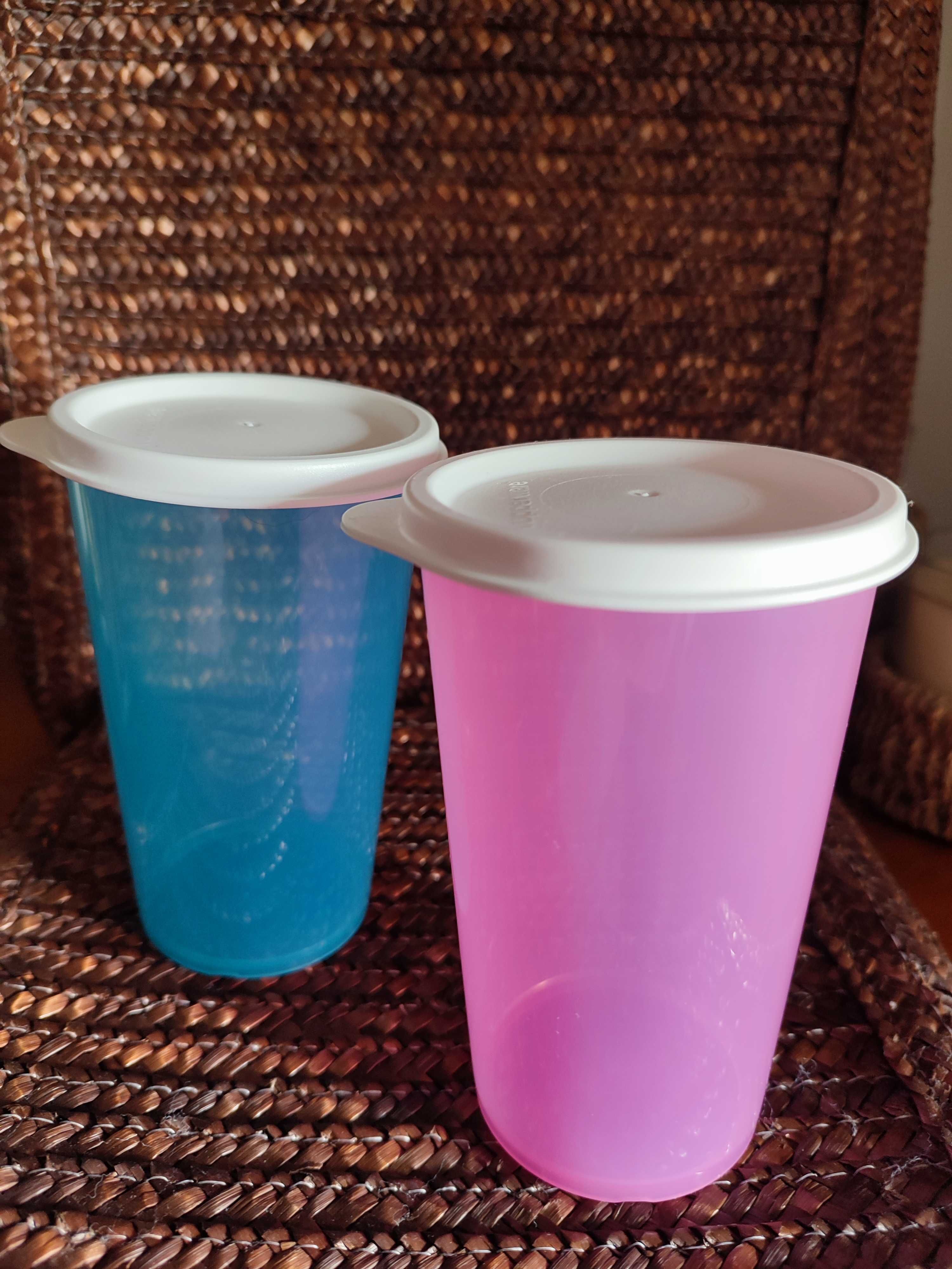 Tupperware Copos com tampa (2)