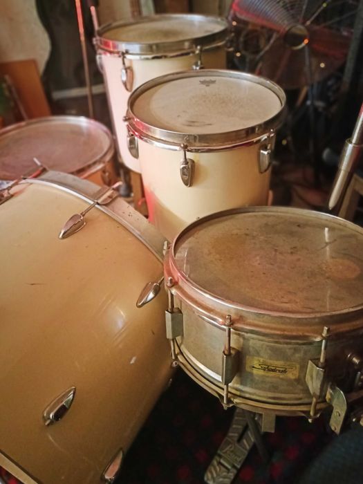 Zaproponuj! Bębny Szpaderski Pearl '70 80 Shell set Zestaw do renowacj