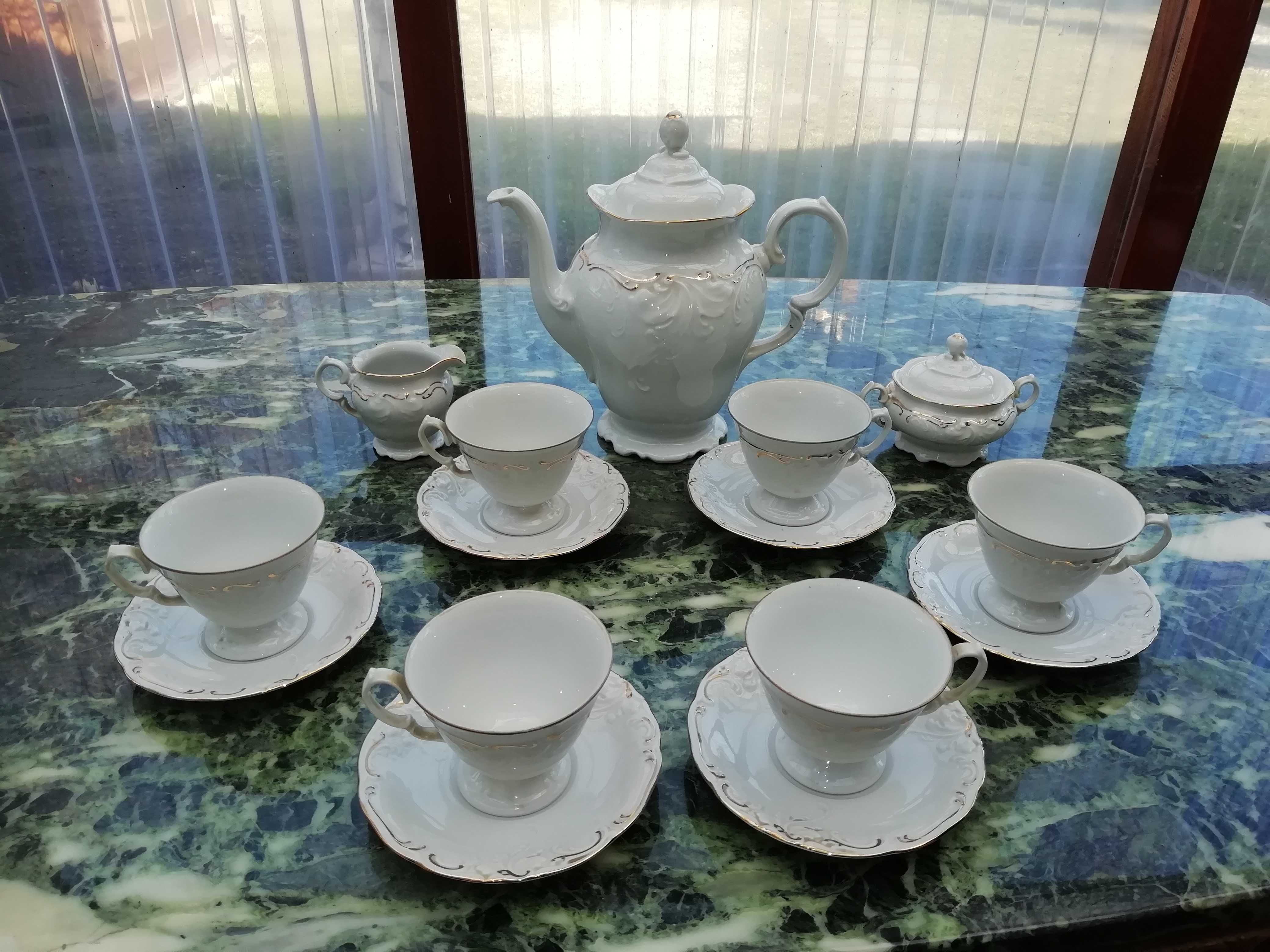 Zabytkowy serwis porcelanowy Karolina