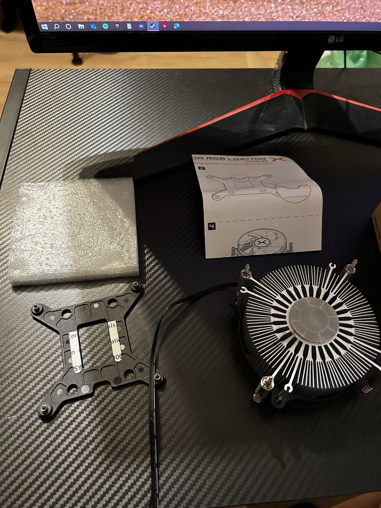 Nowe chlodzenie Krux Integrator RGB