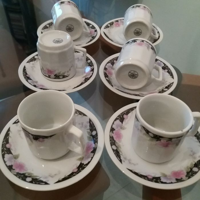Serviços de café porcelana