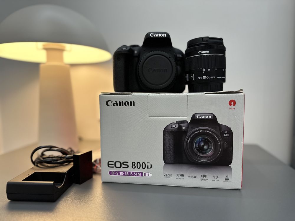 Фотоаппарат Canon EOS 800D 18-55mm IS STM Black (1895C019)