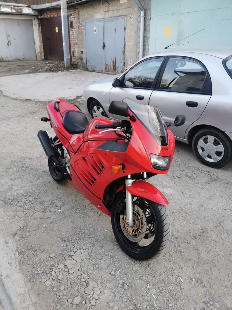 Продам Suzuki rf 400