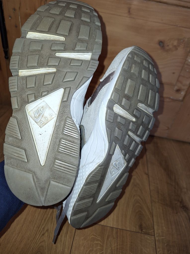 NIKE Buty sportowe damskie roz 40