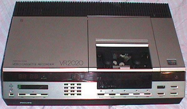 Gravador de cassetes de video Philips VR 2020, vintage anos 80