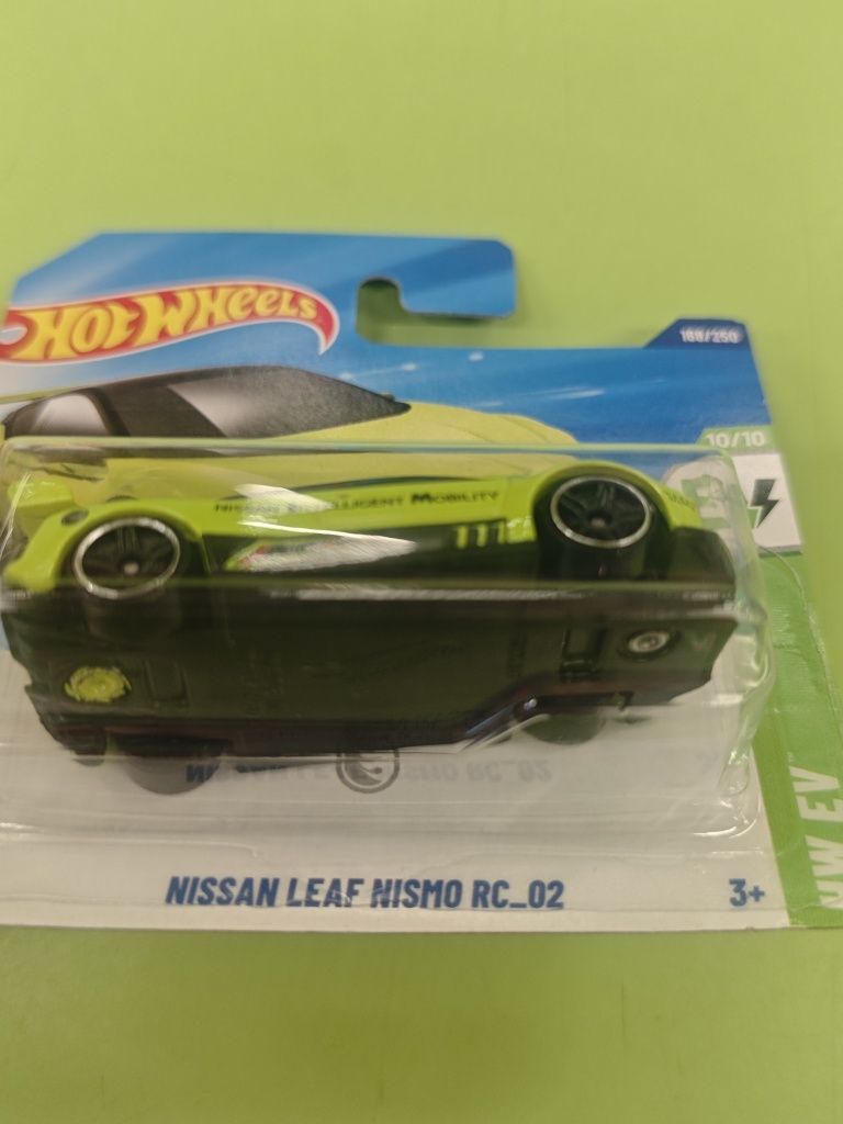Hot wheels TH Nissan Leaf