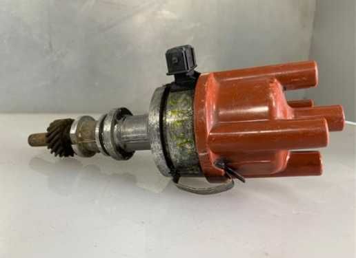 Трамблер FORD SIERRA SCORPIO  1.8 2.0 BENZ 1982-1993 0237520009