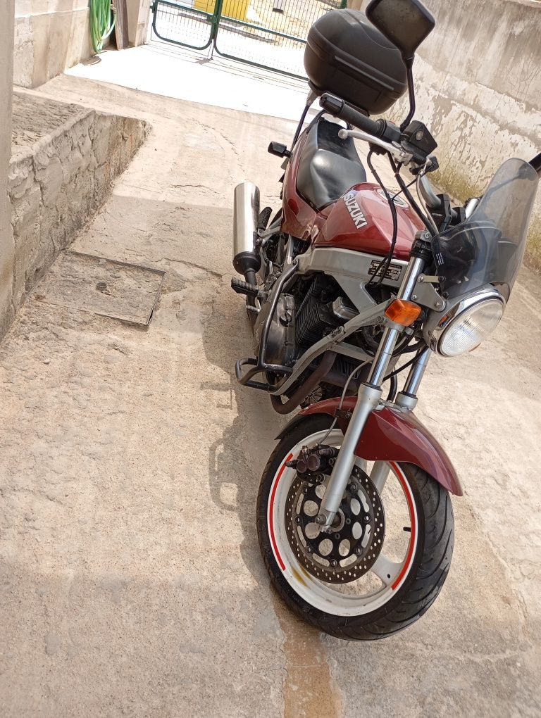 GS 500 e de 1990