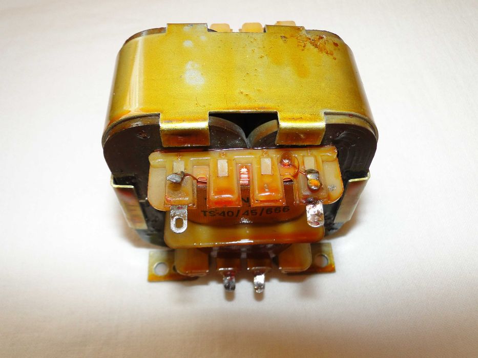 Transformator TS 40/45/666 UNITRA do zasilacza 40V PRL