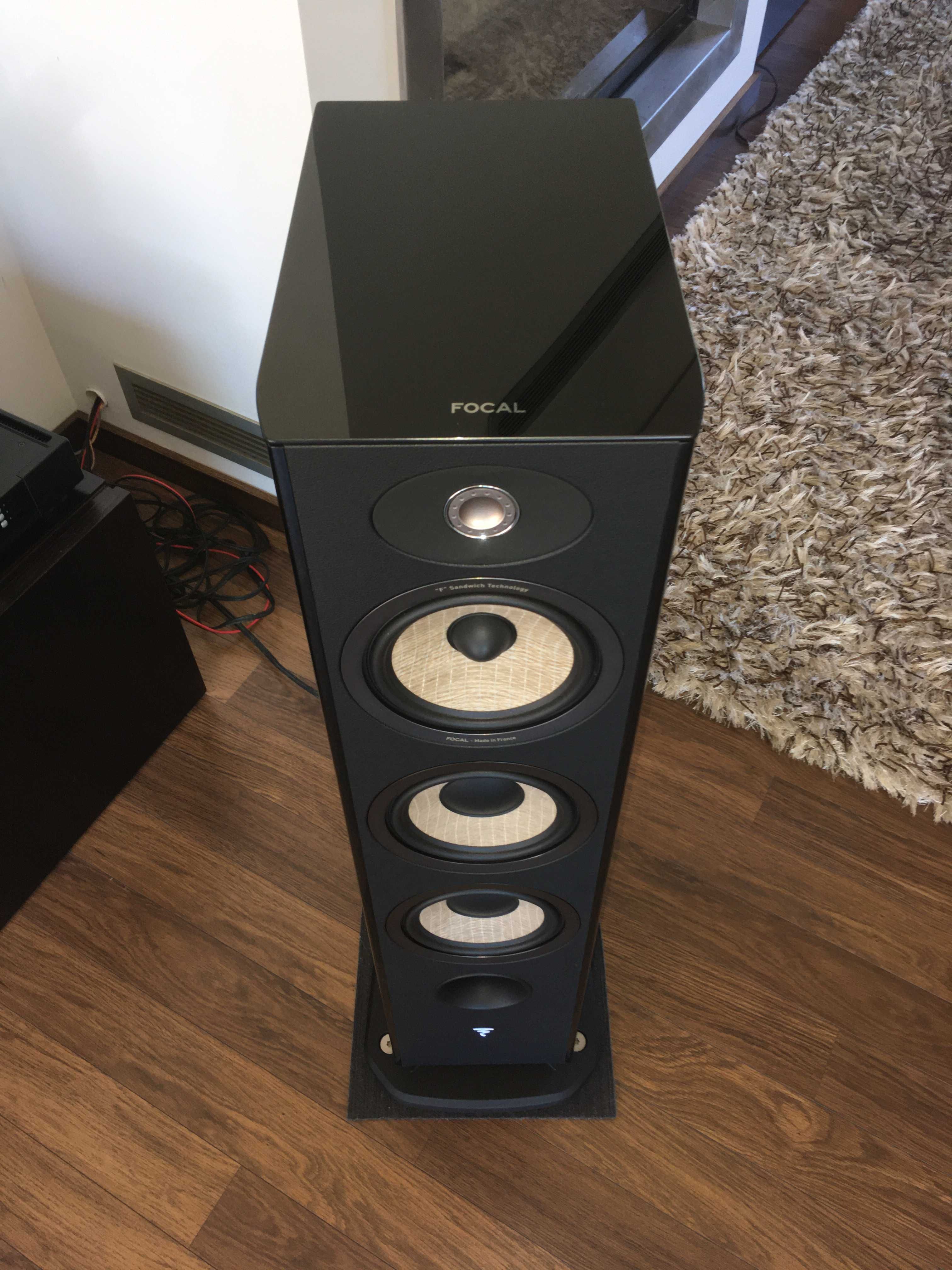 Colunas Focal Aria 926