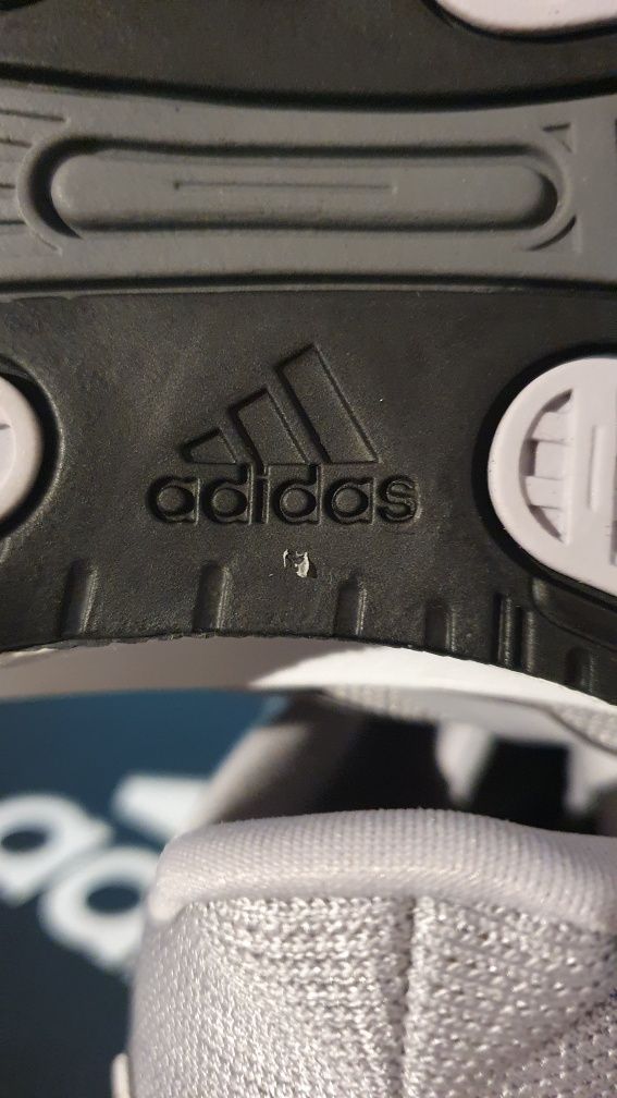 Buty męskie sportowe Adidas Supernova rozmiar 431/3 wkładka 27.5 cm