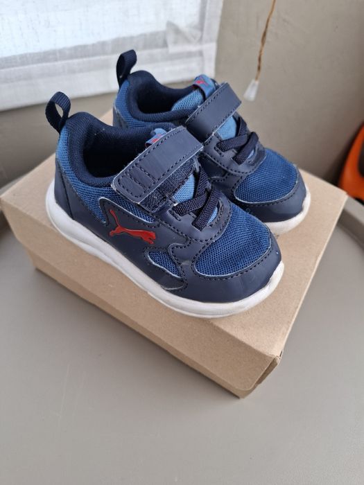 Кросівки puma дитячі 14 см 22 розмір