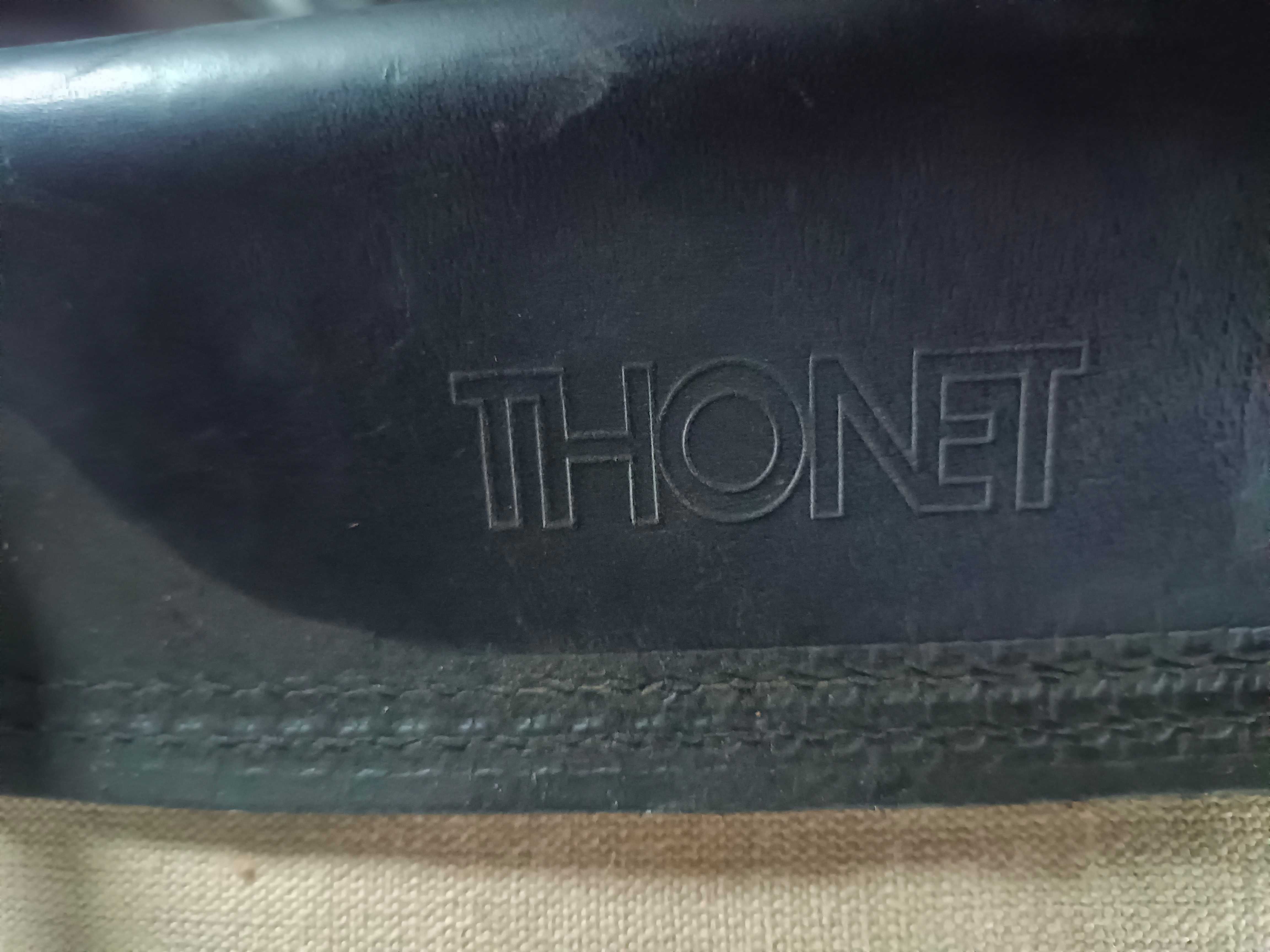 Krzesła THONET S33