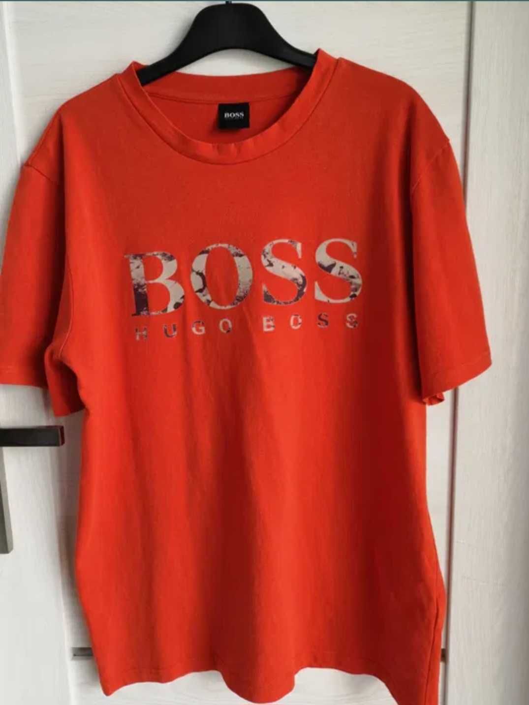 T-shirt HUGO BOSS rozmiar M - męski