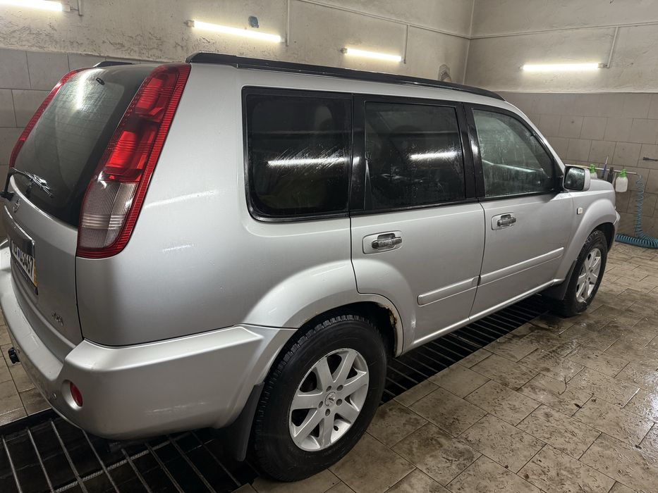 розборка Нисан Х-Трейл Т30,разборка,запчастини,бампер,крило,капот,фара