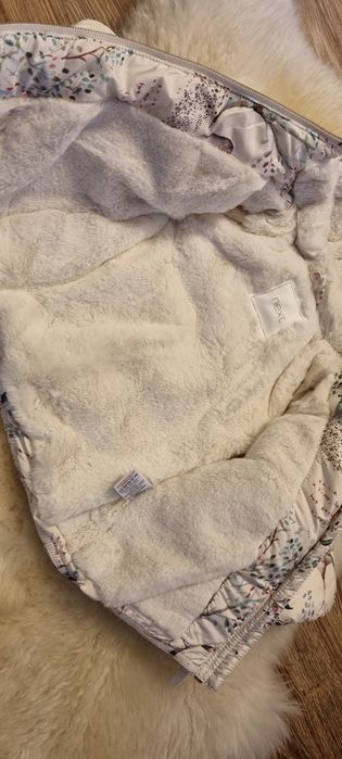 Kurtka Zimowa  z motywem leśnym  Next 3-6 m 68 cm nowa