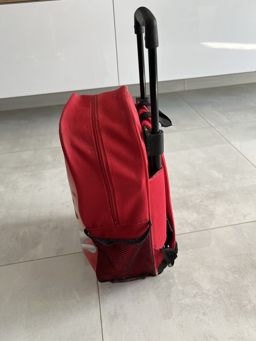 Plecak na kółkach szkolny