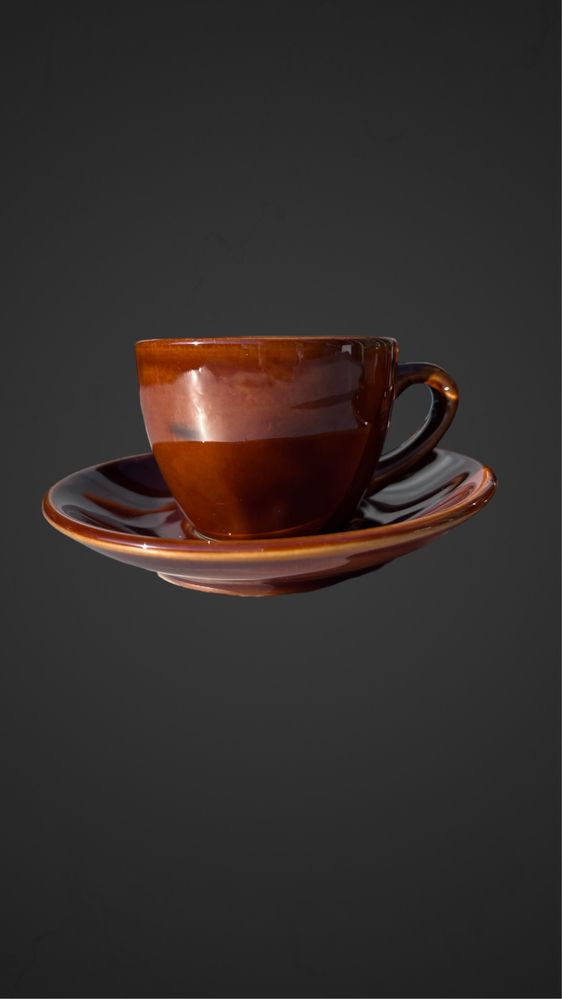 Serwis kawowy Porcelit Pruszków ciemny brąz gładki filiżanki B290910