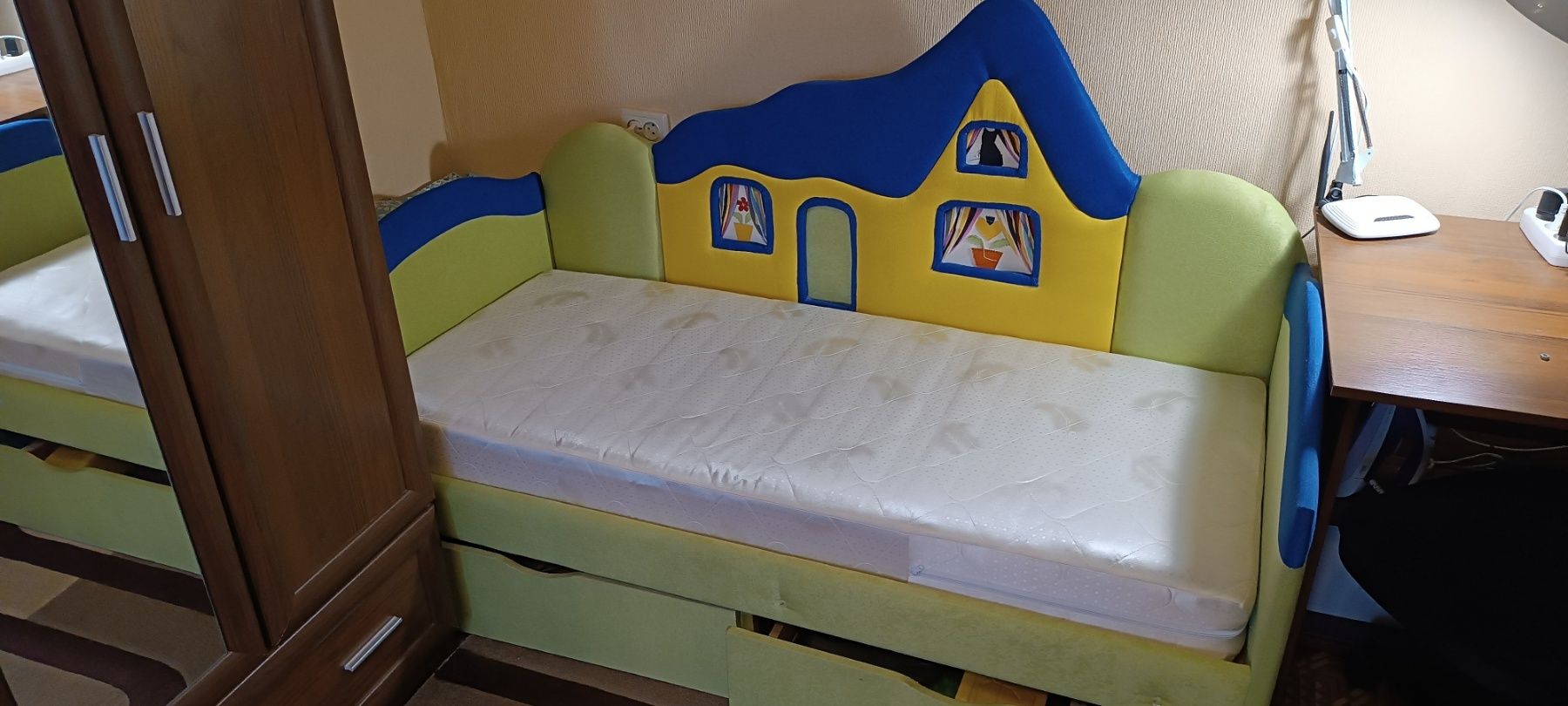 Продам дитячу кровать