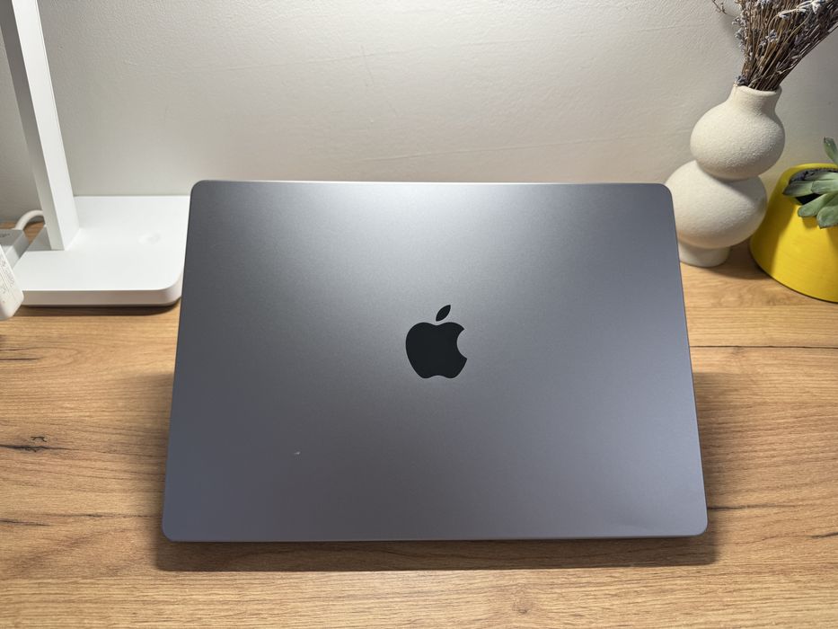 MacBook Pro 14 2021 M1 Pro 16Gb 512Gb Space 90%