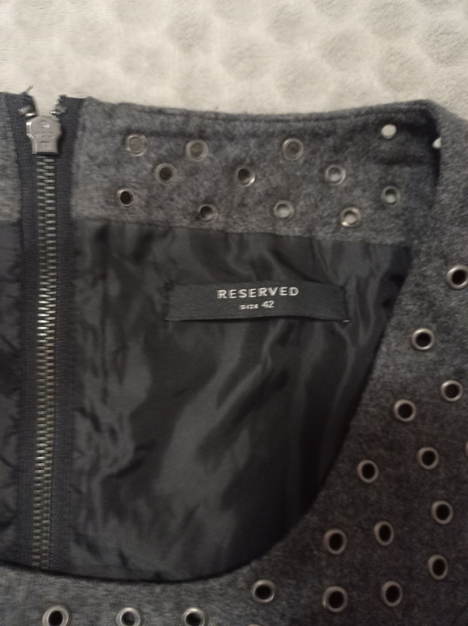 Sukienka Reserved 42