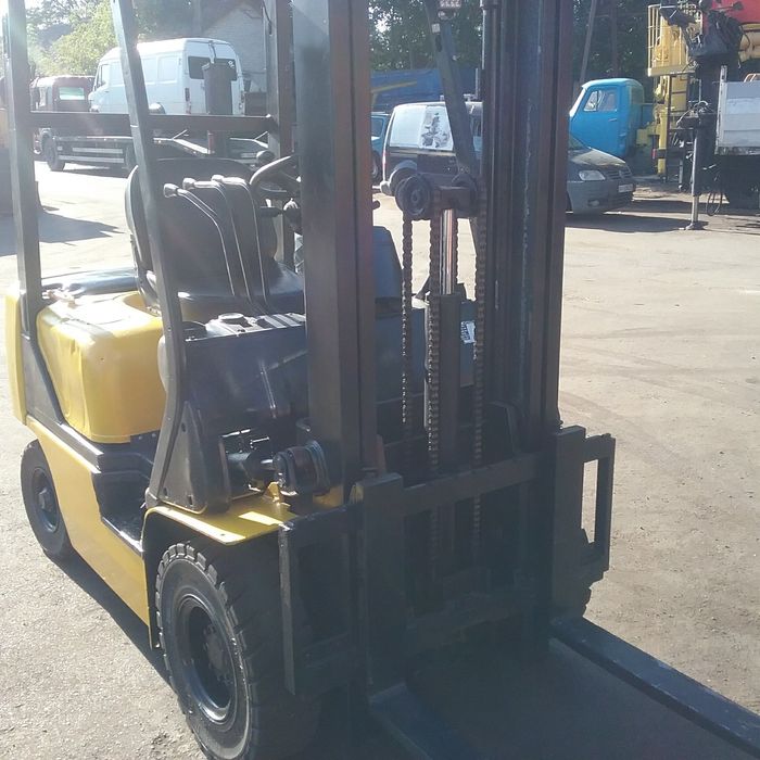 Навантажувач Komatsu 15FD