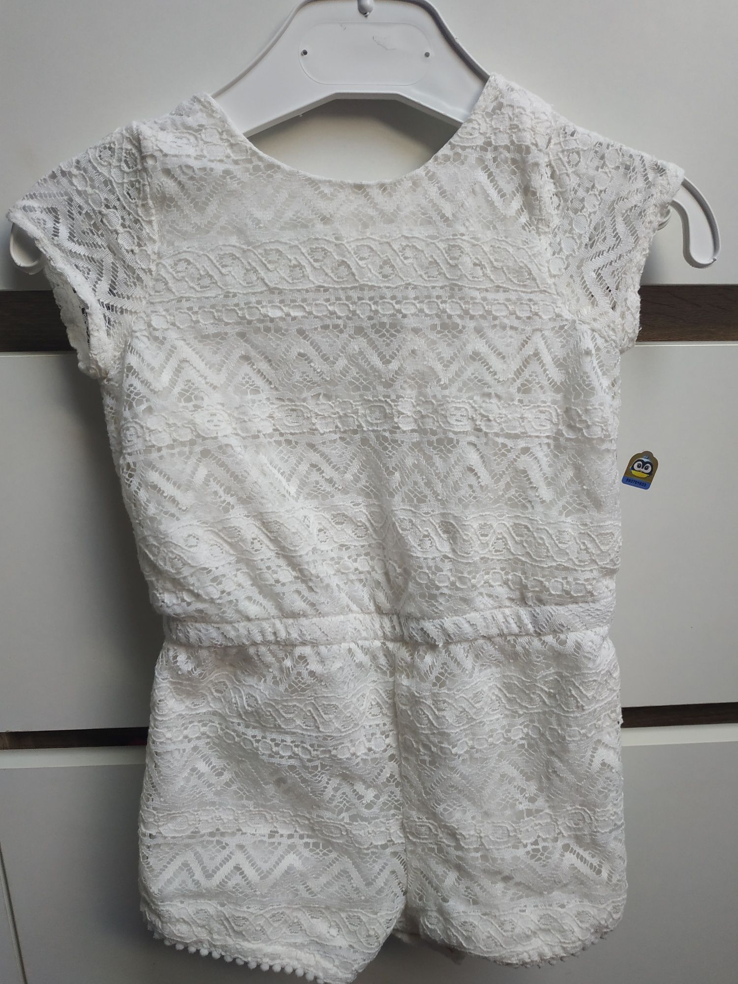 Jednoczęściowy strój, koronkowy r.80