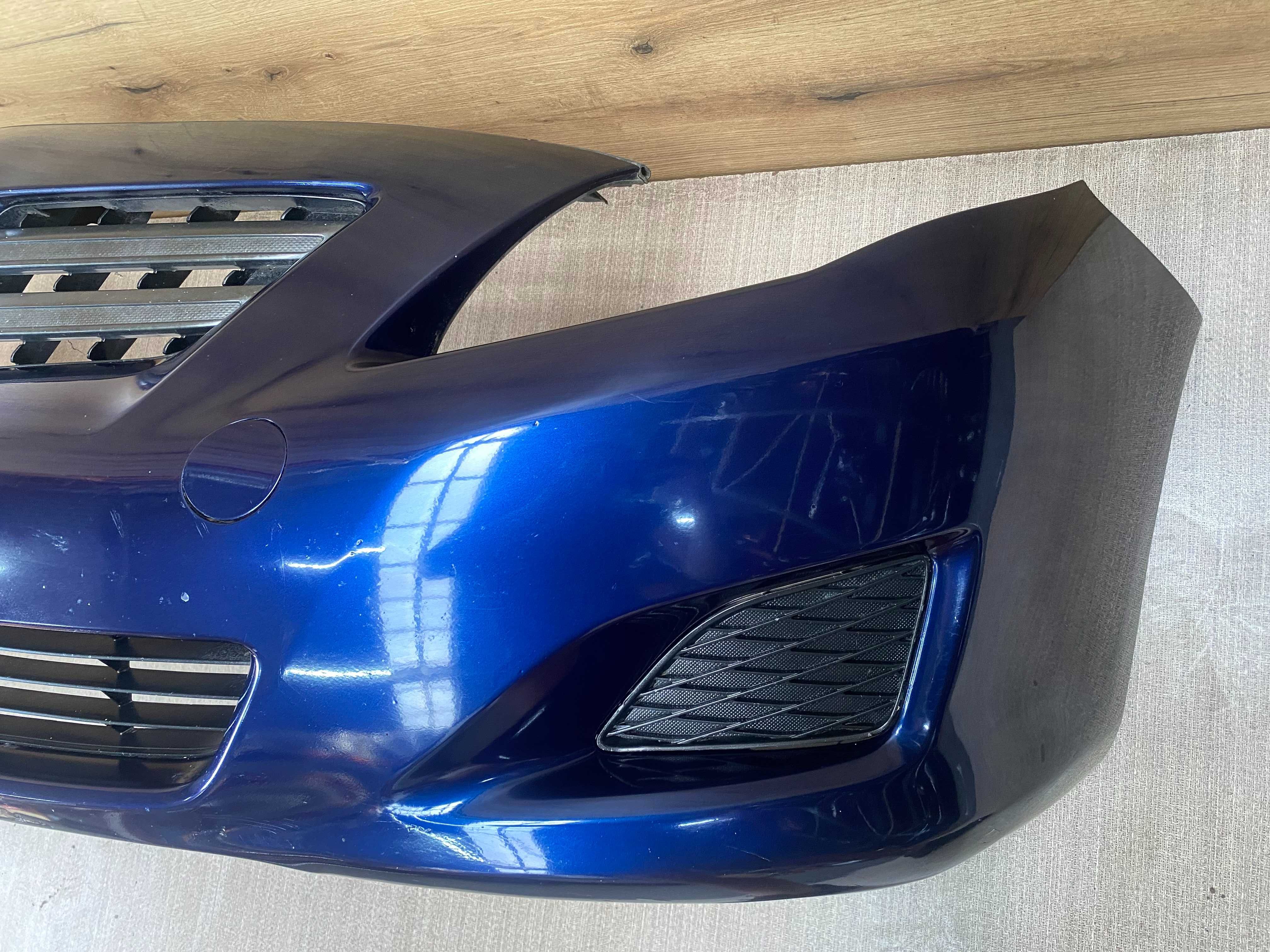 Zderzak przedni Toyota Corolla e15 sedan kolor 8s6