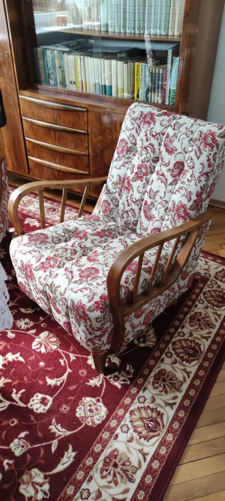 Wersalka kanapa fotele kwiaty vintage retro kwiaty kremowej czerwone