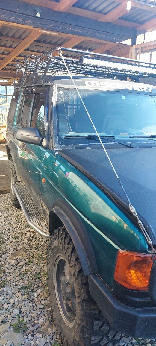 Land Rover В  доброму стані.