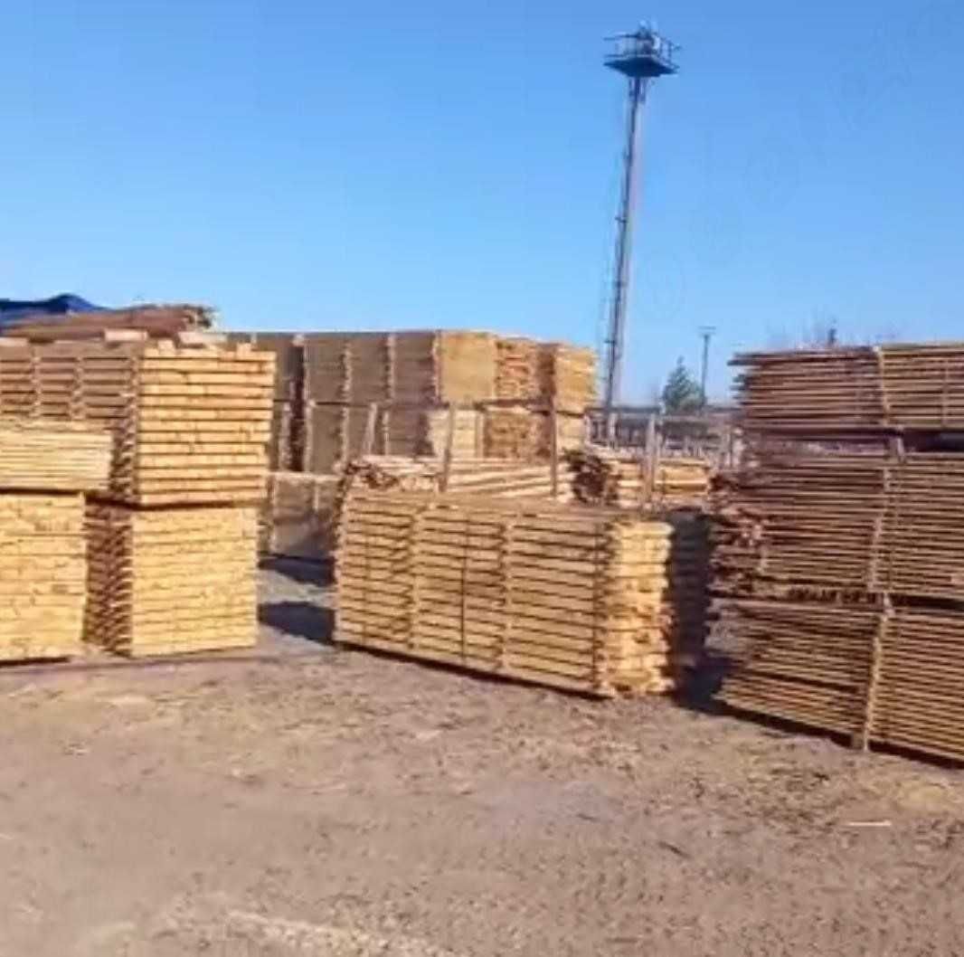 Пиломатеріали рейка 130*30*3м (балка,брус доска,дошка кроква)