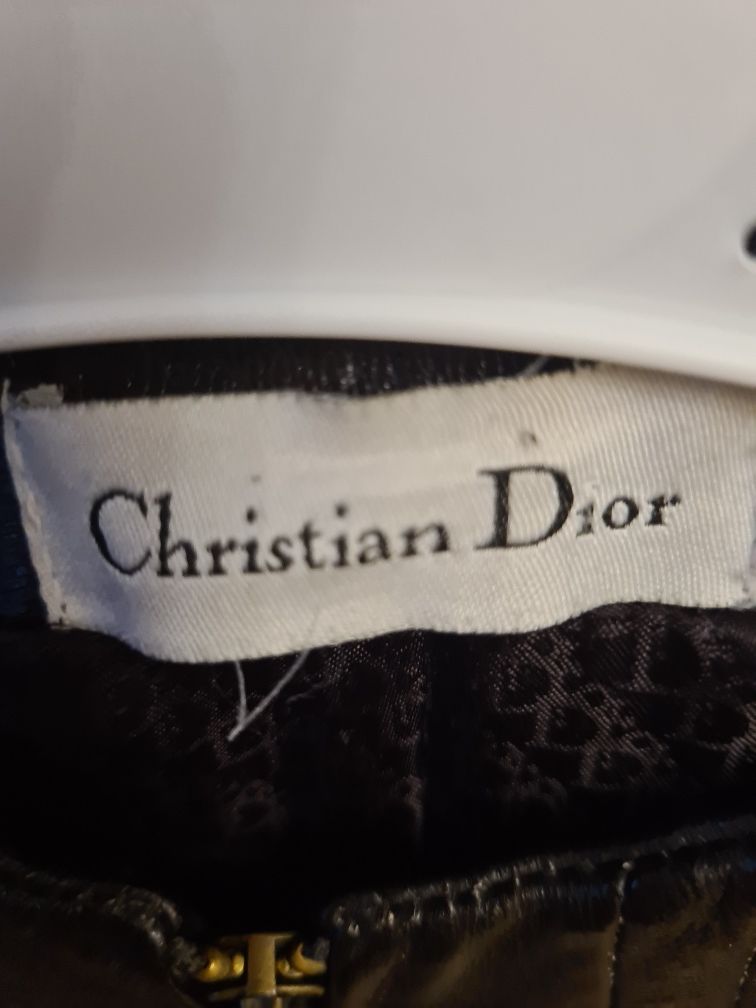 Куртка из натуральной кожи фирмы Christian Dior