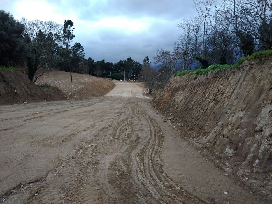 Lote de terreno para construção em loteamento