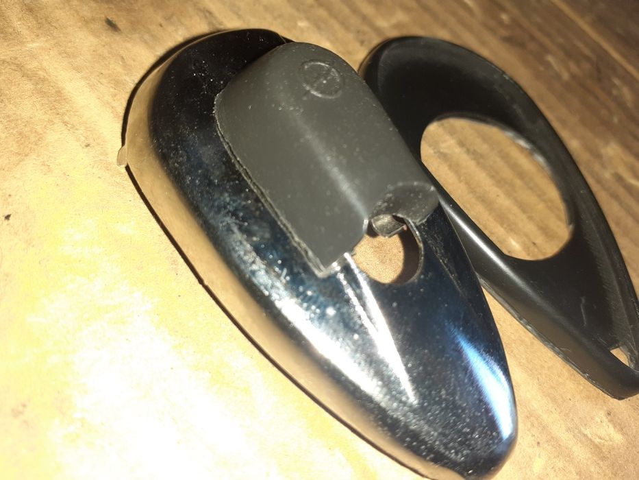 Zestaw oslonka stacyjki+ guma uszczelka lampy wsk 125 b1 garbuska zelm