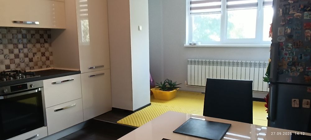 Продаю  4-х комнатную квартиру  на 2-м эт в кирпичном 9-ти эт.доме