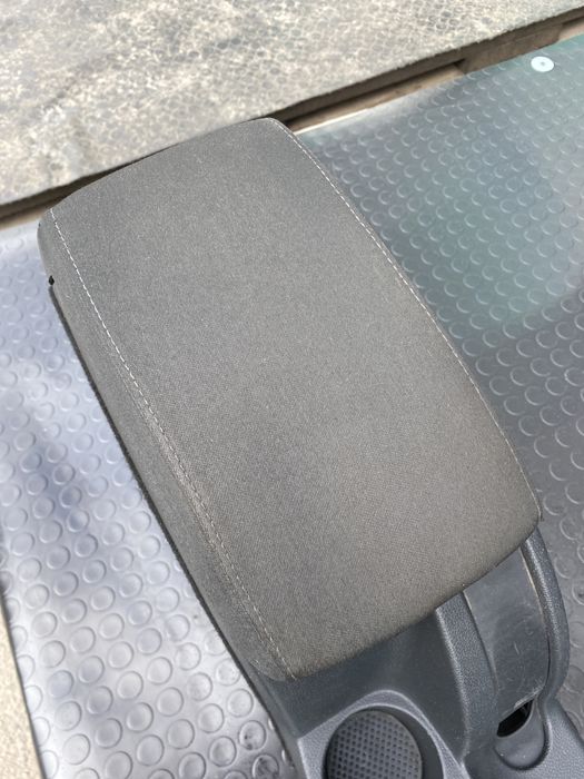 підлокотник шкода октавія а5 подлокотник підлокітник skoda octavia a5