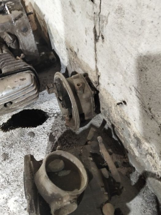 Продам Запчасті на Мт днепр