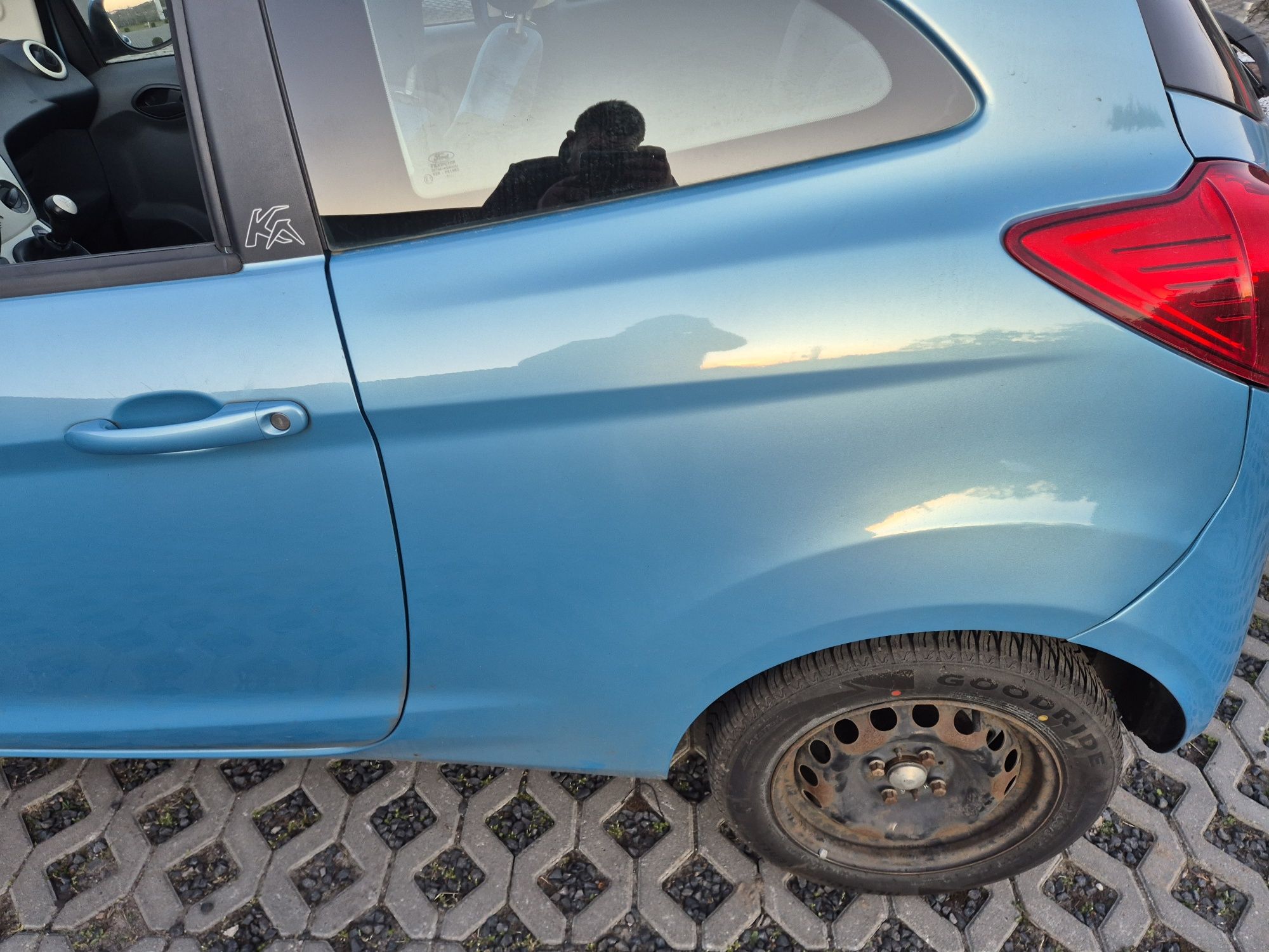 błotnik tylny podłużnica wanna pas ford Ka kl M0 D9 19
