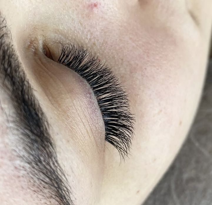 Нарощення вій метро Деміївска Наращивание ресниц метро Демеевская