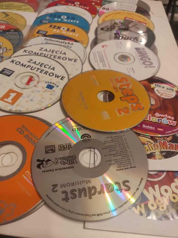 Płyty CD dvd video CD kursy porady multimedia gry zwiastuny 100 sztuk!