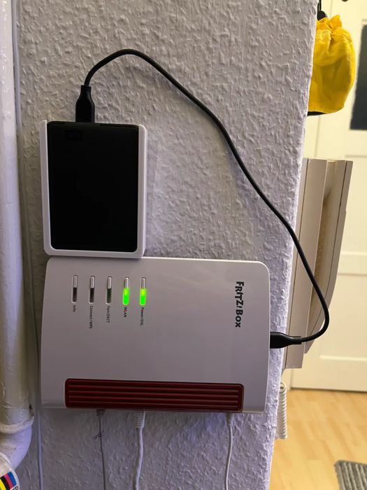 Suporte de Parede para Disco Rígido WD Mobile