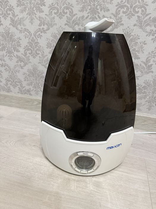 Зволожувач повітря Maxcan MH-602