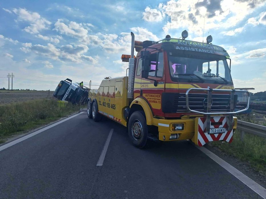 Pomoc Drogowa Laweta Auto laweta Holowanie Transport Tir